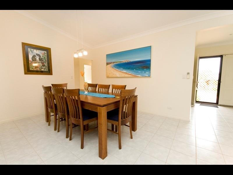38 Bassett Street, Kanimbla QLD 4870