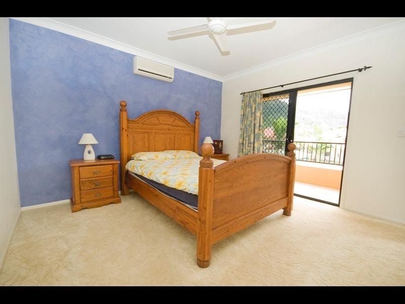 38 Bassett Street, Kanimbla QLD 4870