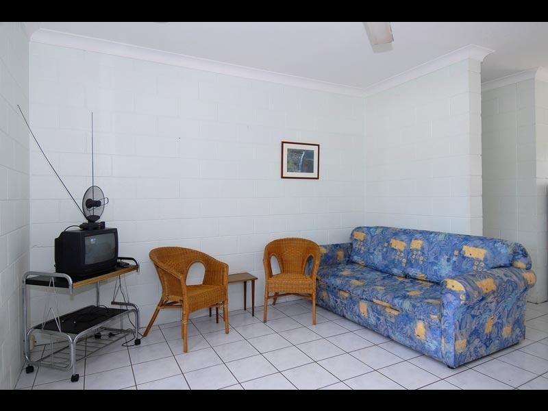 1/86 Birch Street, Manunda QLD 4870