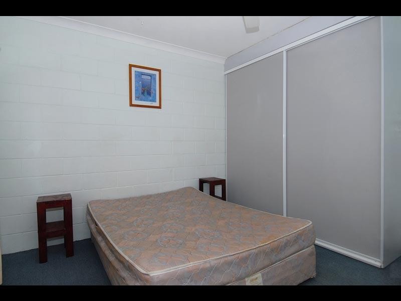 1/86 Birch Street, Manunda QLD 4870