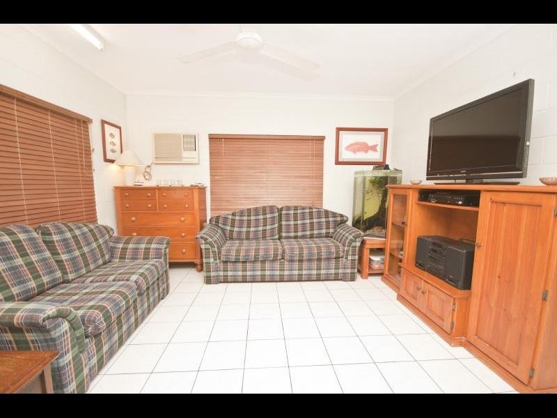10 Templar Crescent, Bentley Park QLD 4869