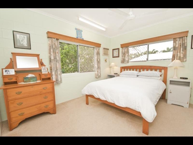 10 Templar Crescent, Bentley Park QLD 4869