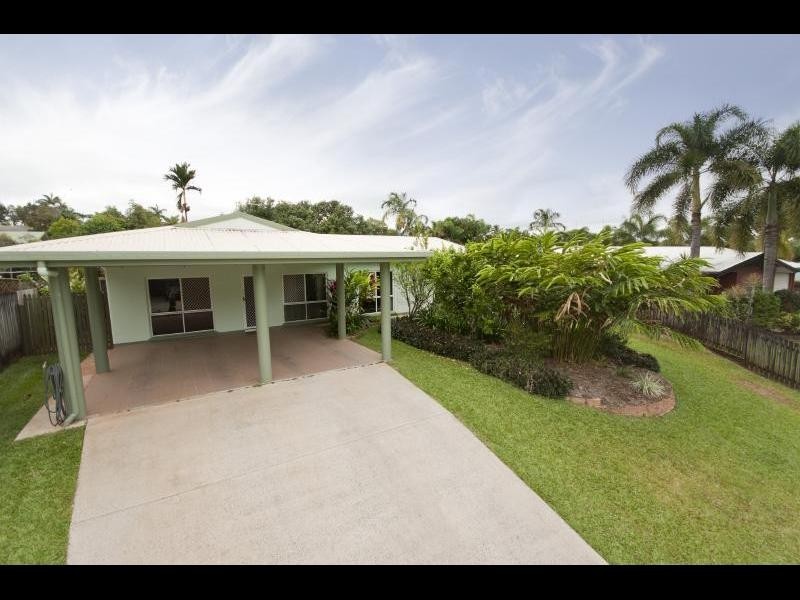 10 Templar Crescent, Bentley Park QLD 4869