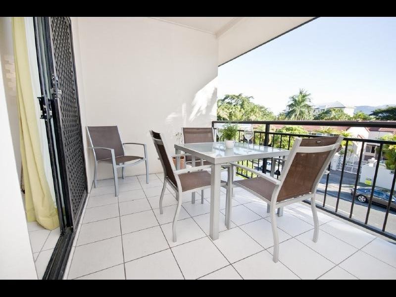 10/72 Digger Street, Cairns North QLD 4870