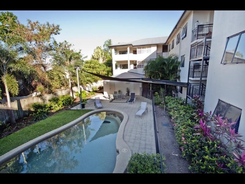 10/72 Digger Street, Cairns North QLD 4870