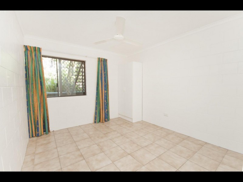 8/50 Woodward Street, Edge Hill QLD 4870