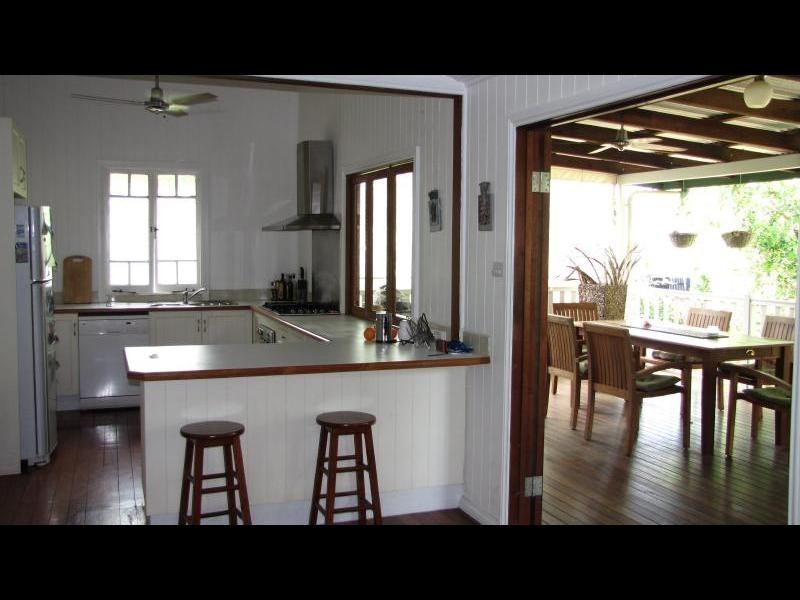 3 Cairns Street, Cairns North QLD 4870