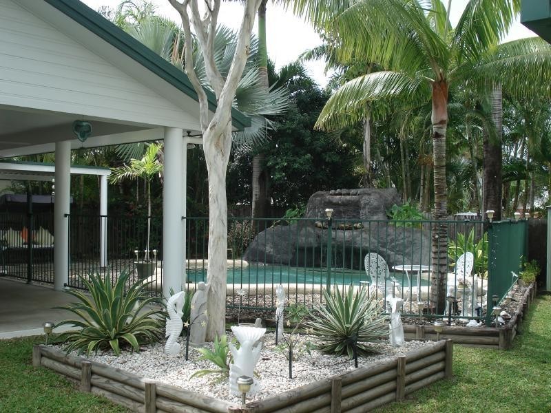 18 Dolphin Close, Kewarra Beach QLD 4879