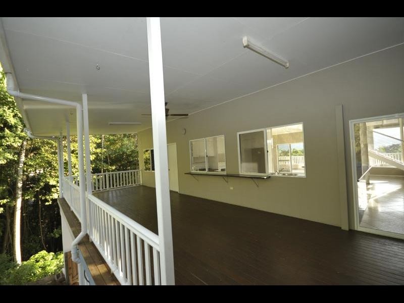 30 Latreille Terrace, Brinsmead QLD 4870