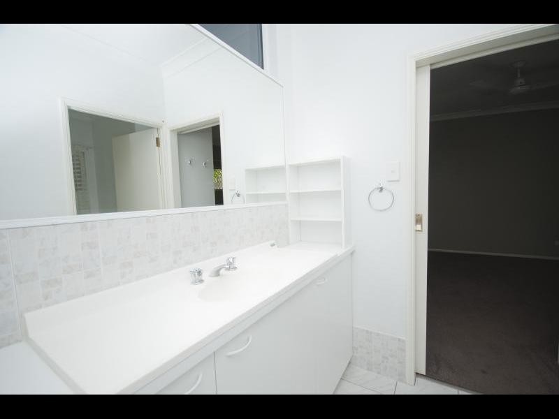 30 Latreille Terrace, Brinsmead QLD 4870