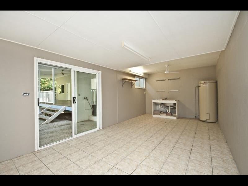30 Latreille Terrace, Brinsmead QLD 4870