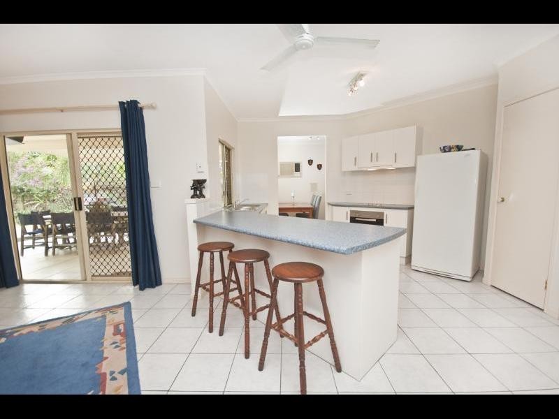 34 Dolphin Close, Kewarra Beach QLD 4879