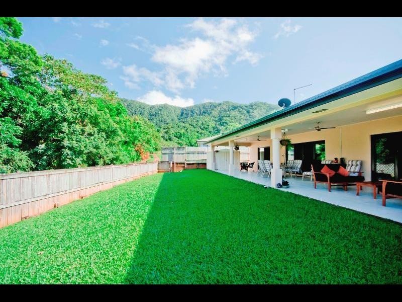 33 Goodsell Drive, Bentley Park QLD 4869