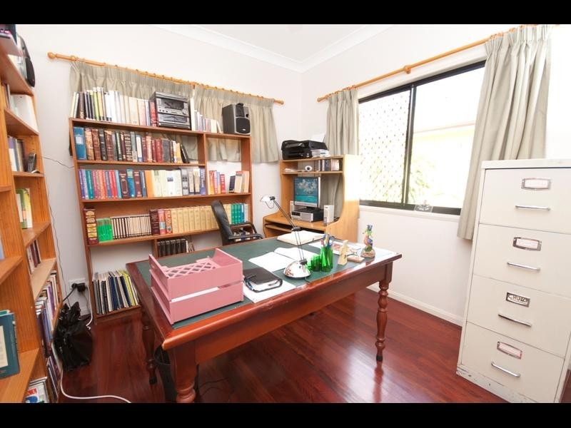 2/7 Tenni Street, Redlynch QLD 4870