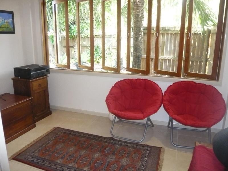 8 Wabag Close, Trinity Beach QLD 4879