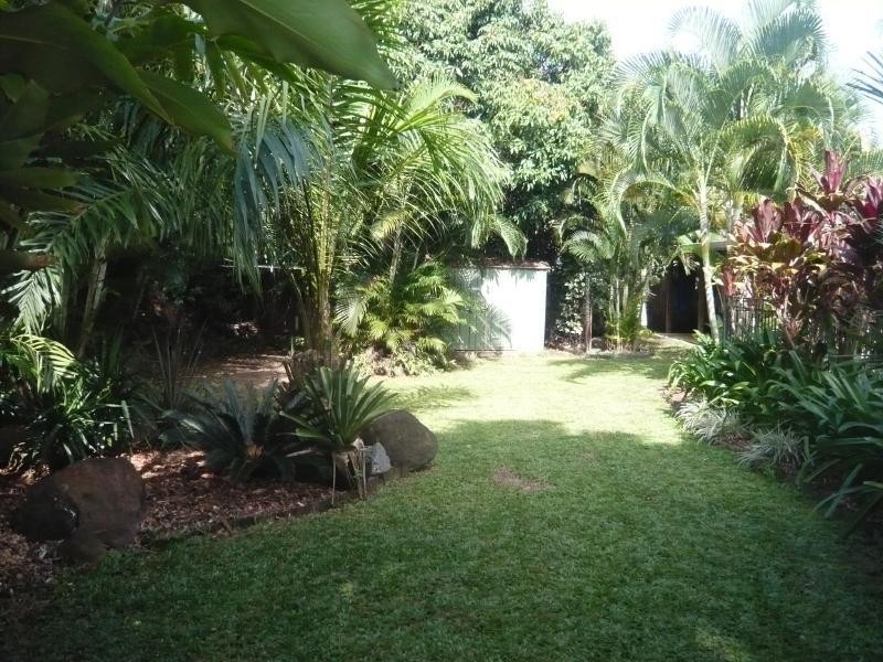 8 Wabag Close, Trinity Beach QLD 4879