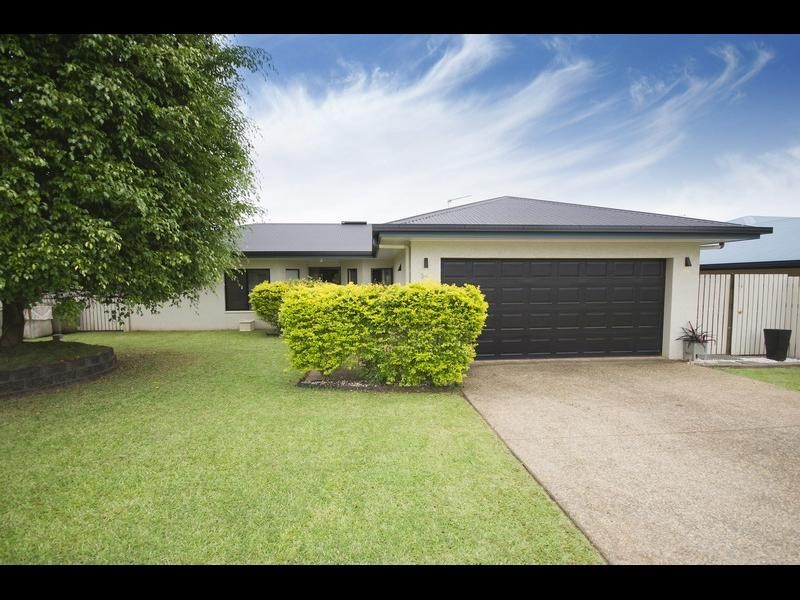 32 Nell Close, Kanimbla QLD 4870