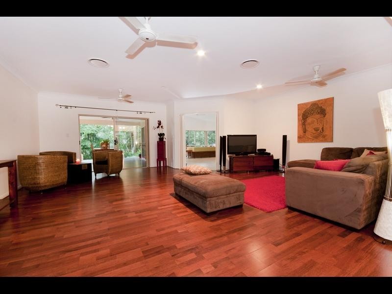 Clifton Beach QLD 4879
