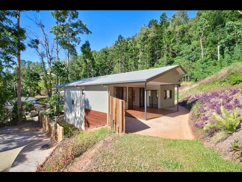 12 Palmer Rise, Brinsmead QLD 4870