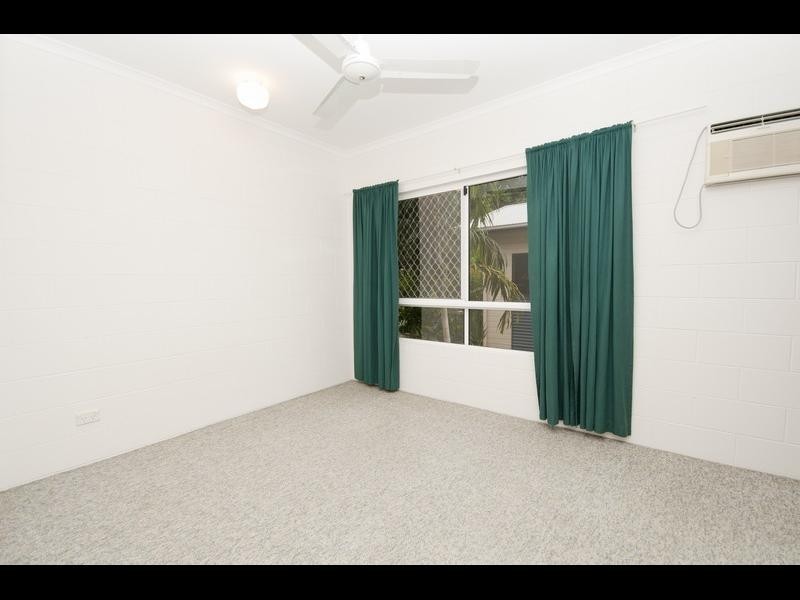 6/3 Tenni Street, Redlynch QLD 4870
