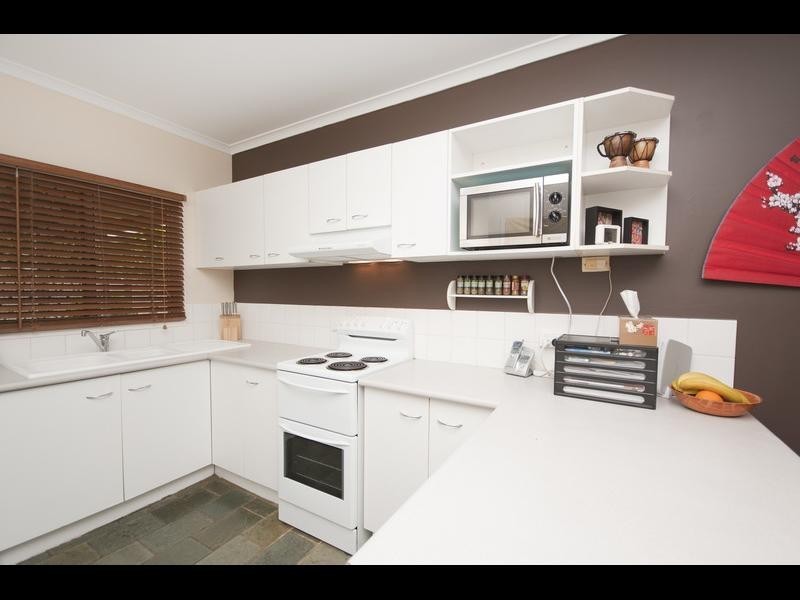4/14 Springfield Crescent, Manoora QLD 4870