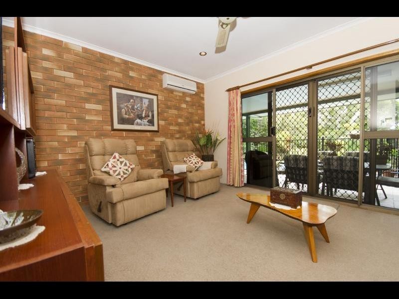36 Minerva Avenue, Mooroobool QLD 4870