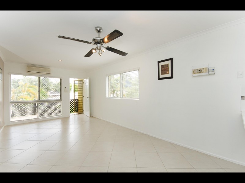 5/118 Pease Street, Manoora QLD 4870