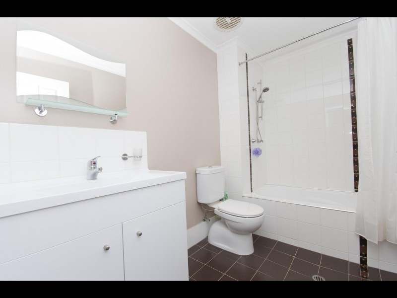 5/118 Pease Street, Manoora QLD 4870