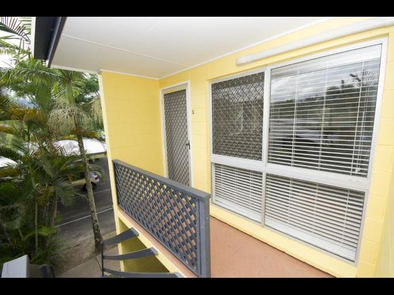 5/118 Pease Street, Manoora QLD 4870