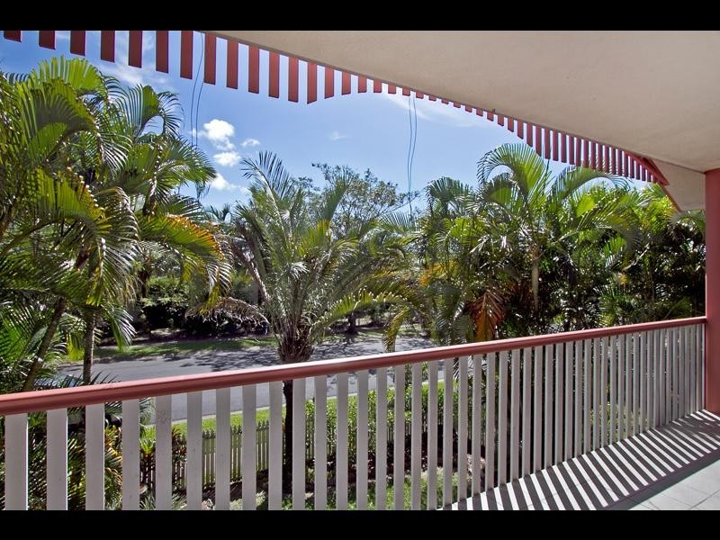 8/19 Springfield Crescent, Manoora QLD 4870