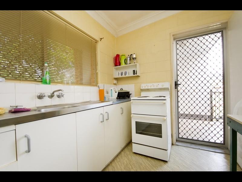 4/12 Sandown Close, Woree QLD 4868