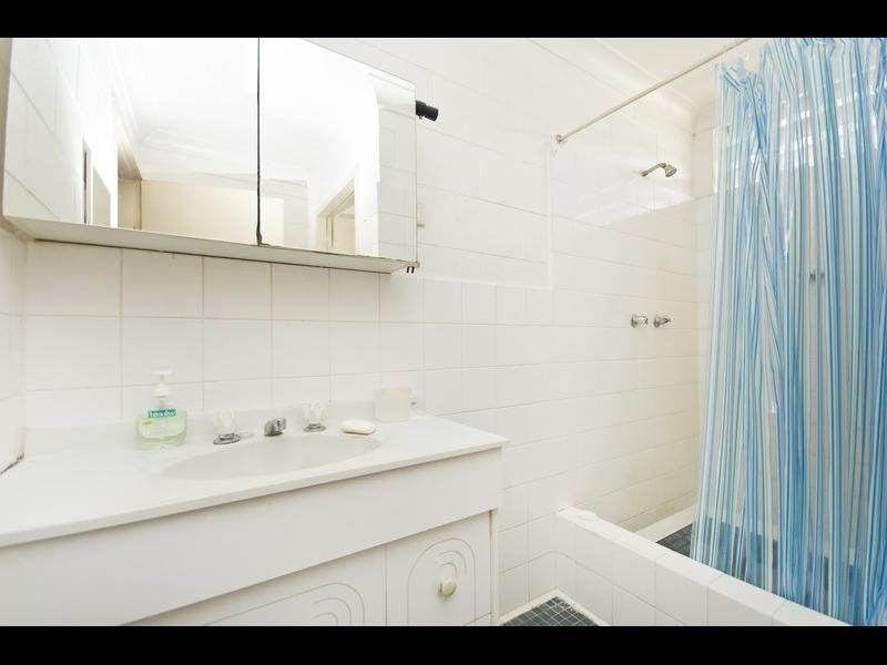 4/12 Sandown Close, Woree QLD 4868