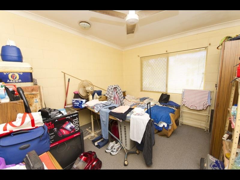 4/12 Sandown Close, Woree QLD 4868