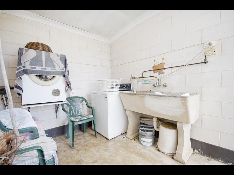 4/12 Sandown Close, Woree QLD 4868