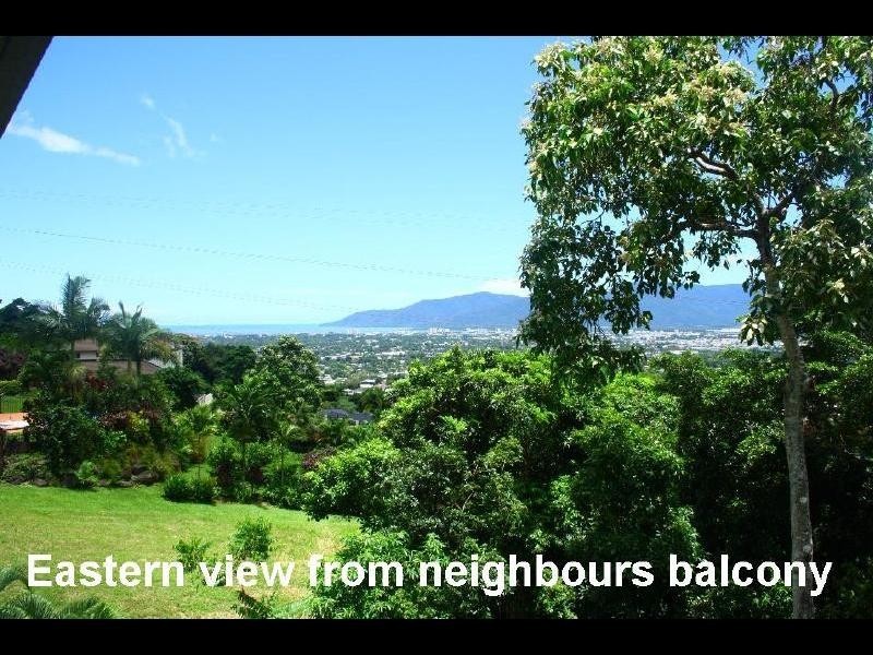 4 Coreega Close, Mooroobool QLD 4870