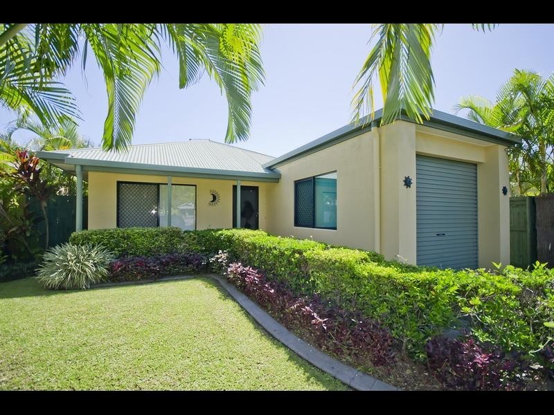 22 Ellis Close, Kewarra Beach QLD 4879