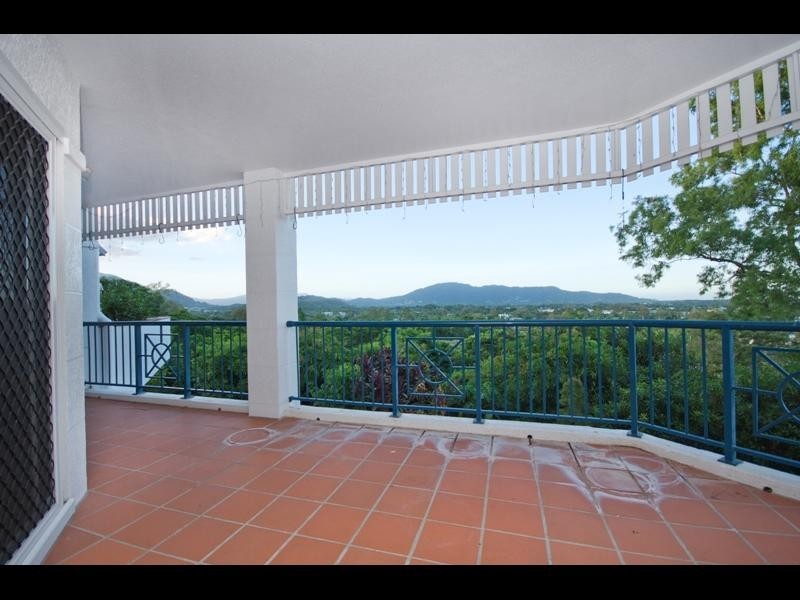 50/8 Munro Terrace, Mooroobool QLD 4870