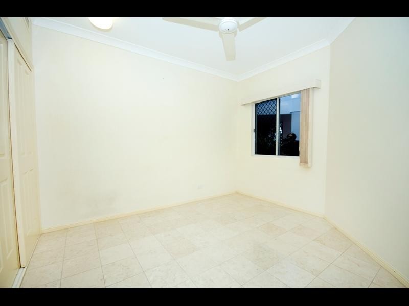 50/8 Munro Terrace, Mooroobool QLD 4870