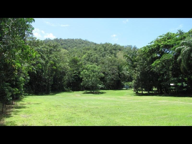 L2, 1368 Pine Creek Road, East Trinity QLD 4871