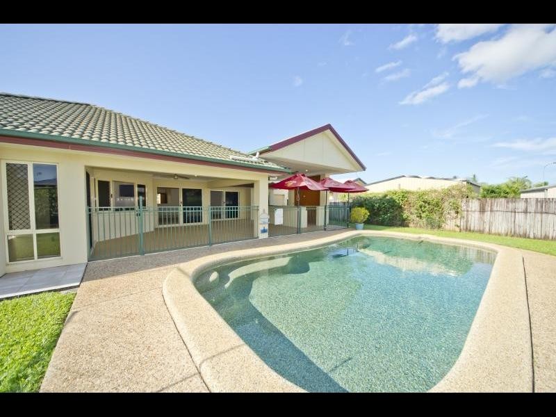 197 McFarlane Drive, Kanimbla QLD 4870