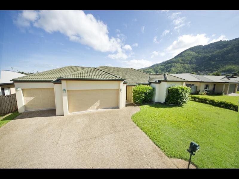 197 McFarlane Drive, Kanimbla QLD 4870