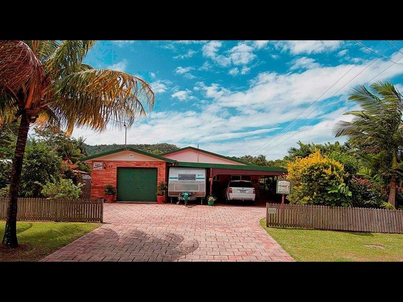 48 Russell Street, Edge Hill QLD 4870