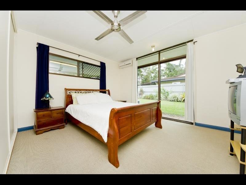 2 Alice Close, Woree QLD 4868