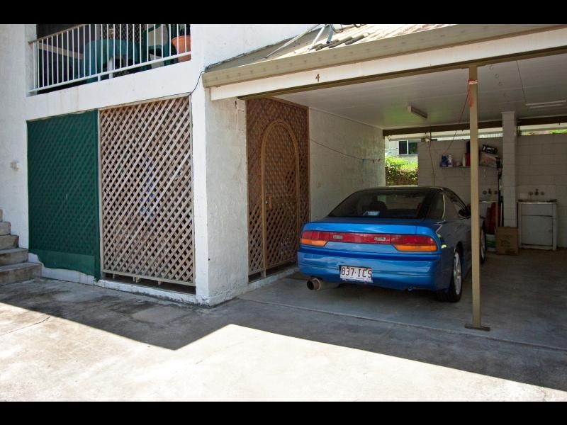 4/6 Crathern Close, Edge Hill QLD 4870