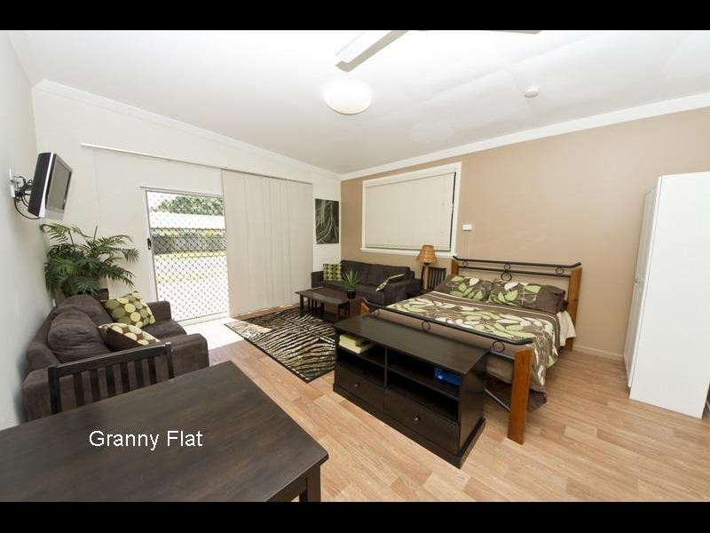 89 Balaclava Road, Earlville QLD 4870