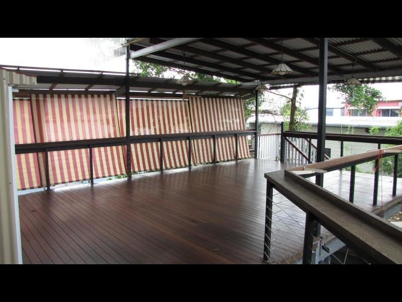 28 Loeven Street, Parramatta Park QLD 4870