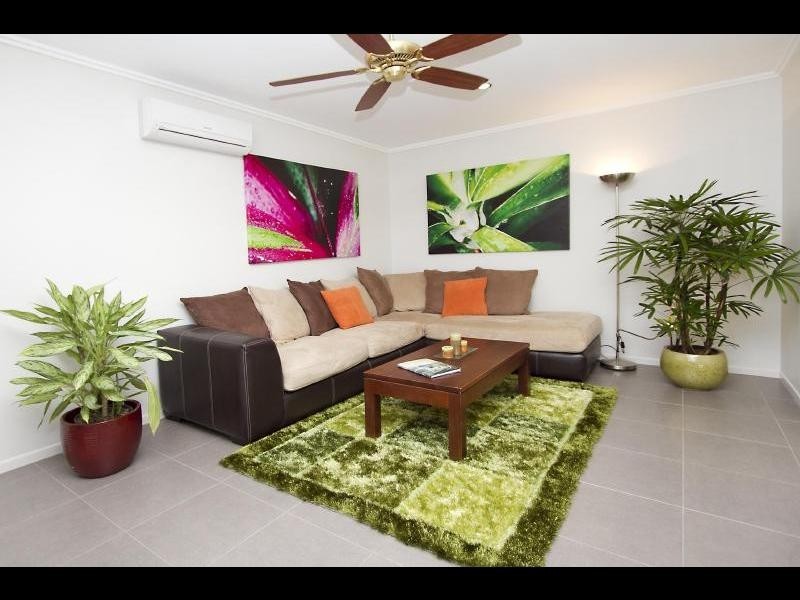 7 Kaban Grove, Trinity Park QLD 4879