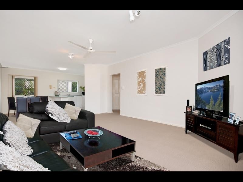 4/101 Birch Street, Manunda QLD 4870