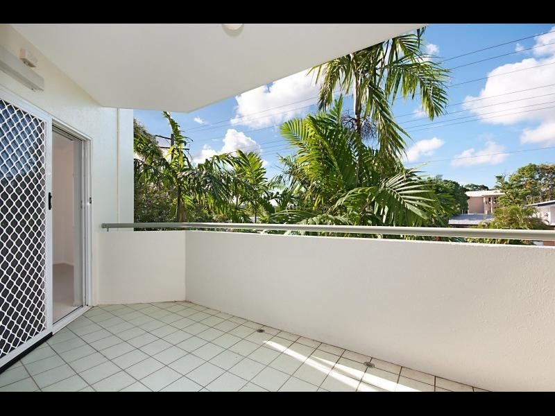 4/101 Birch Street, Manunda QLD 4870