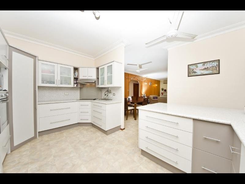 235 Toogood Road, Bayview Heights QLD 4868